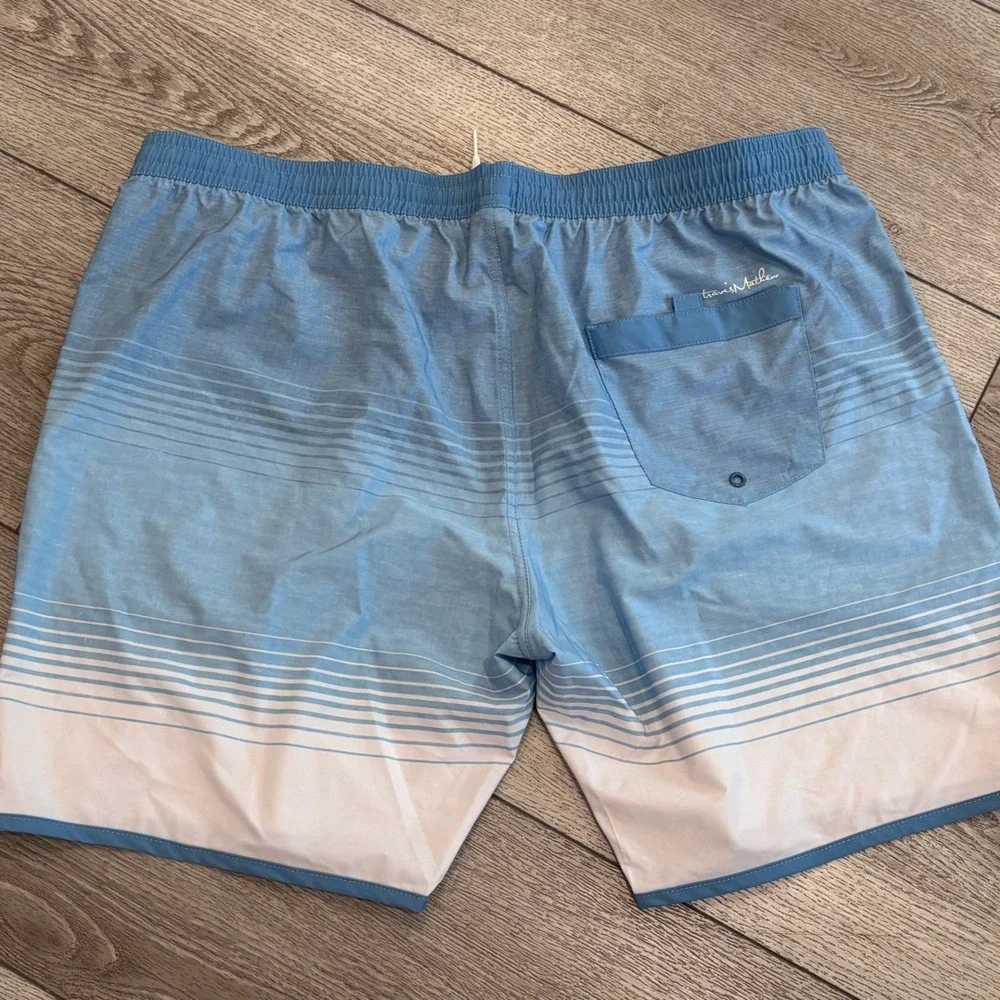 Travis Mathew travis mathew